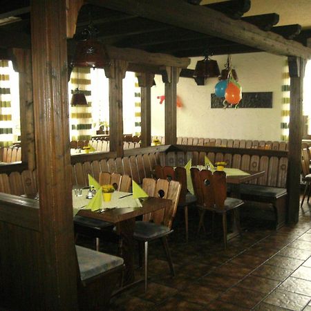 Gasthof Hotel Zum Ross Wertheim Exterior foto