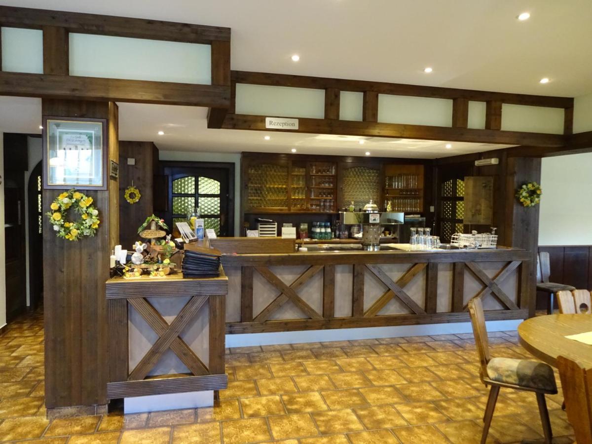 Gasthof Hotel Zum Ross Wertheim Exterior foto
